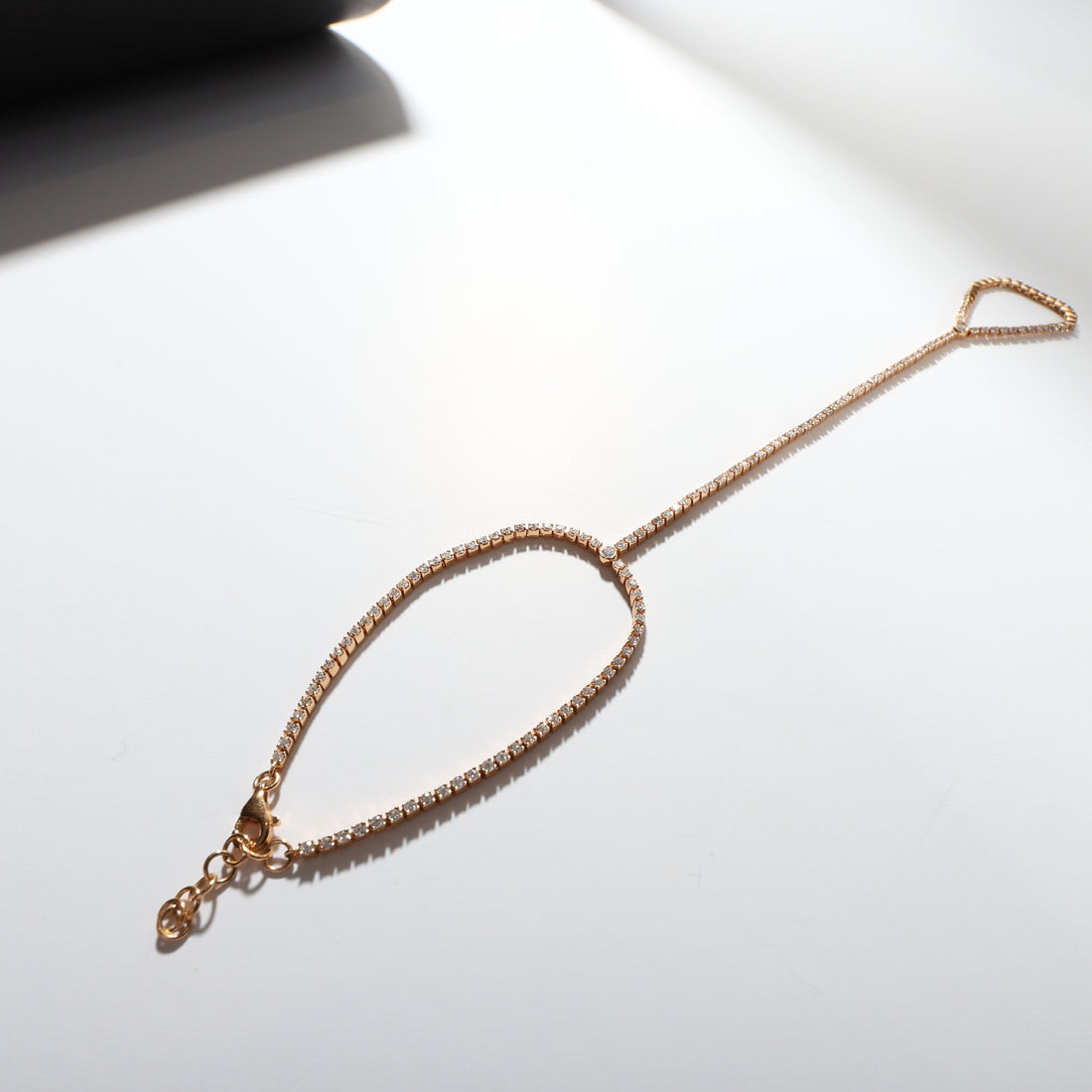 Eterna Diamond Hand Chain