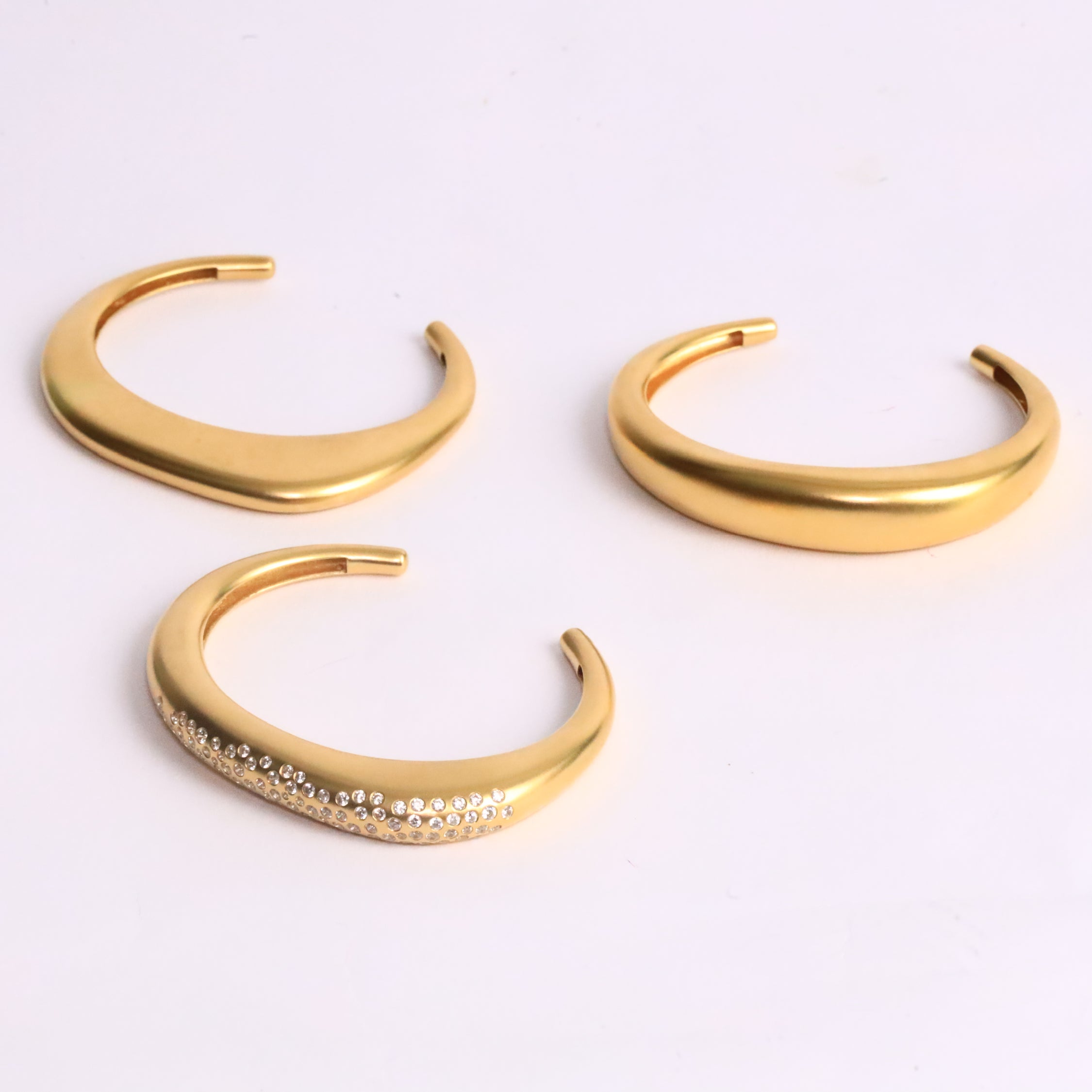 Triluxe Zirconia Gold Bangles Set