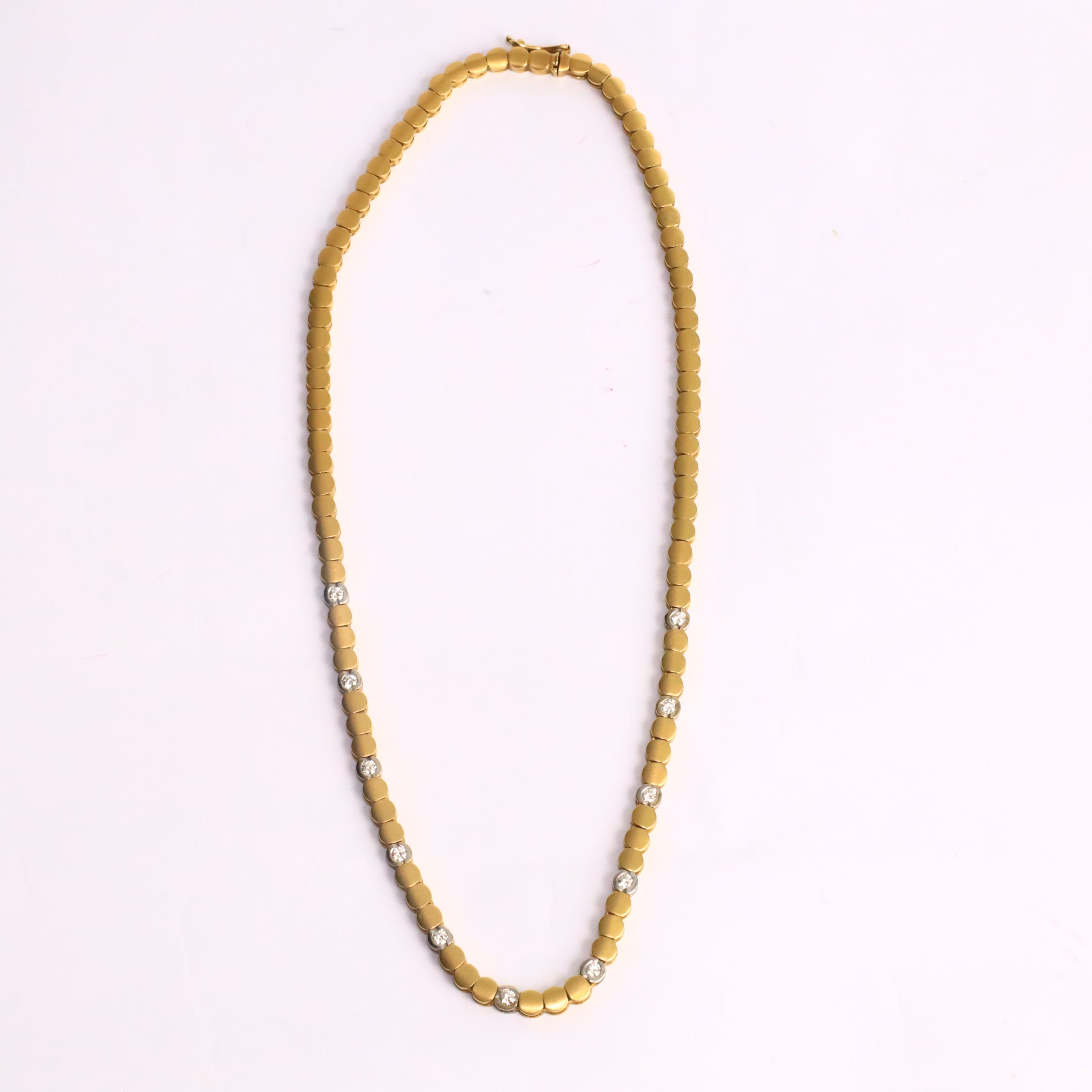 Eterna Classic Diamond Necklace
