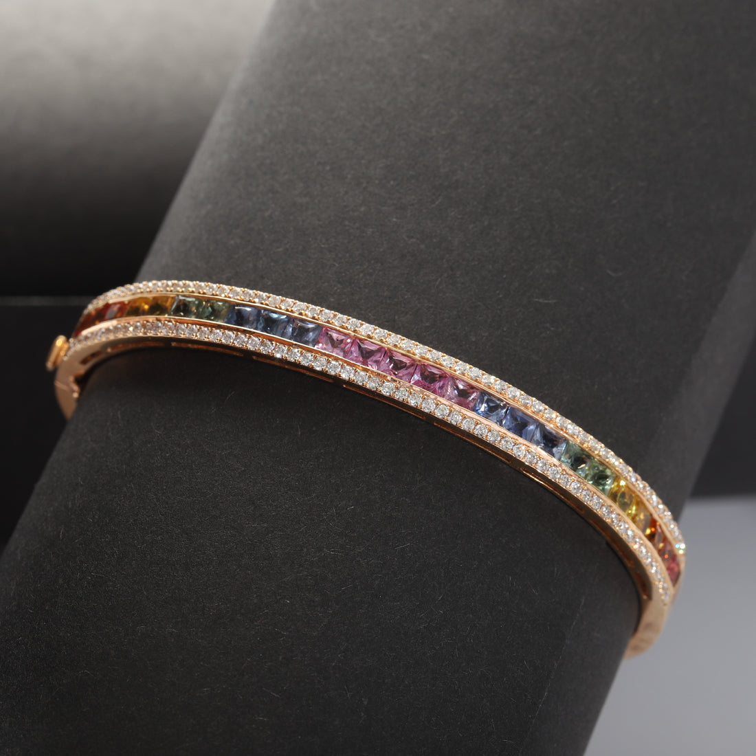 Chromara Rainbow Sapphire Bangle