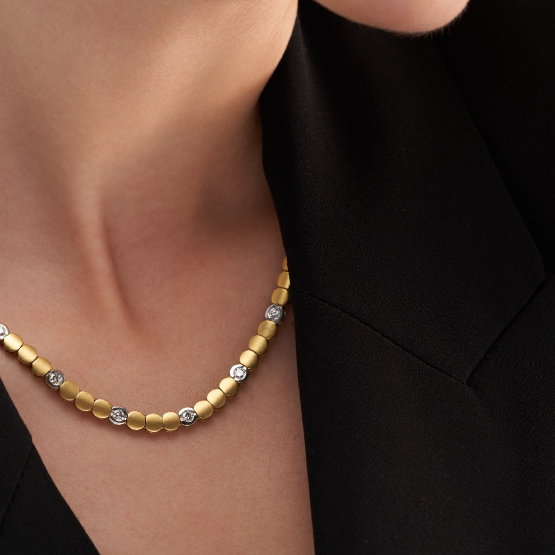 Eterna Classic Diamond Necklace
