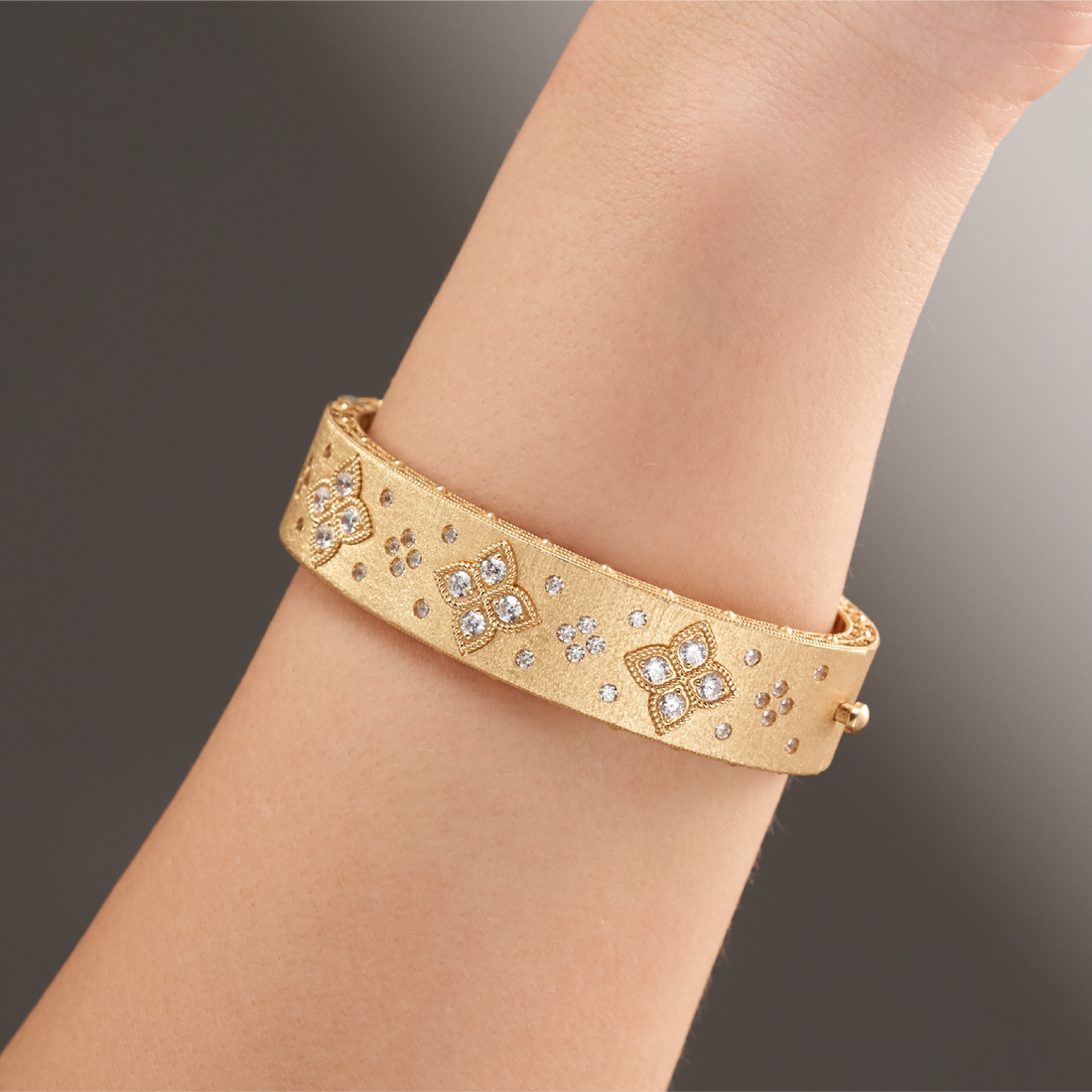 Regalia Zirconia Gold Statement Bangle